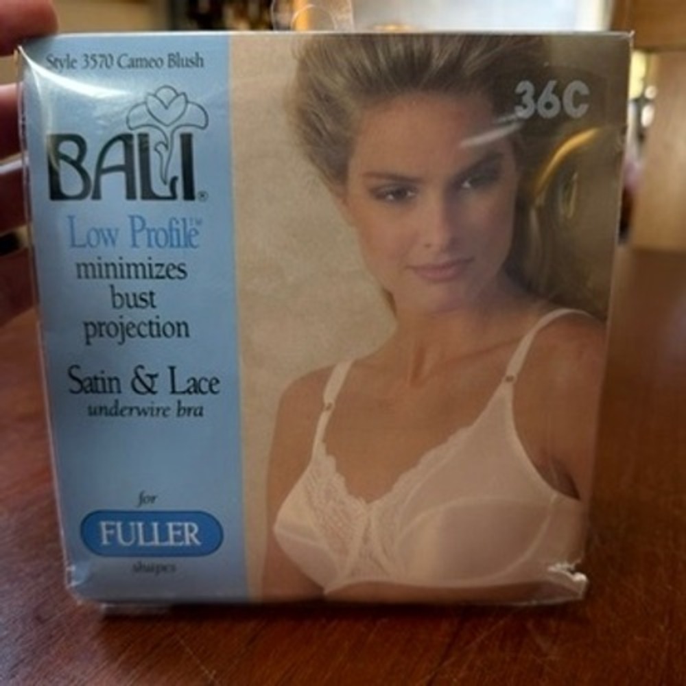 Bali Low Profile Satin & Lace Minimizer Underwire Bra 3570 Cameo Blush 36C
